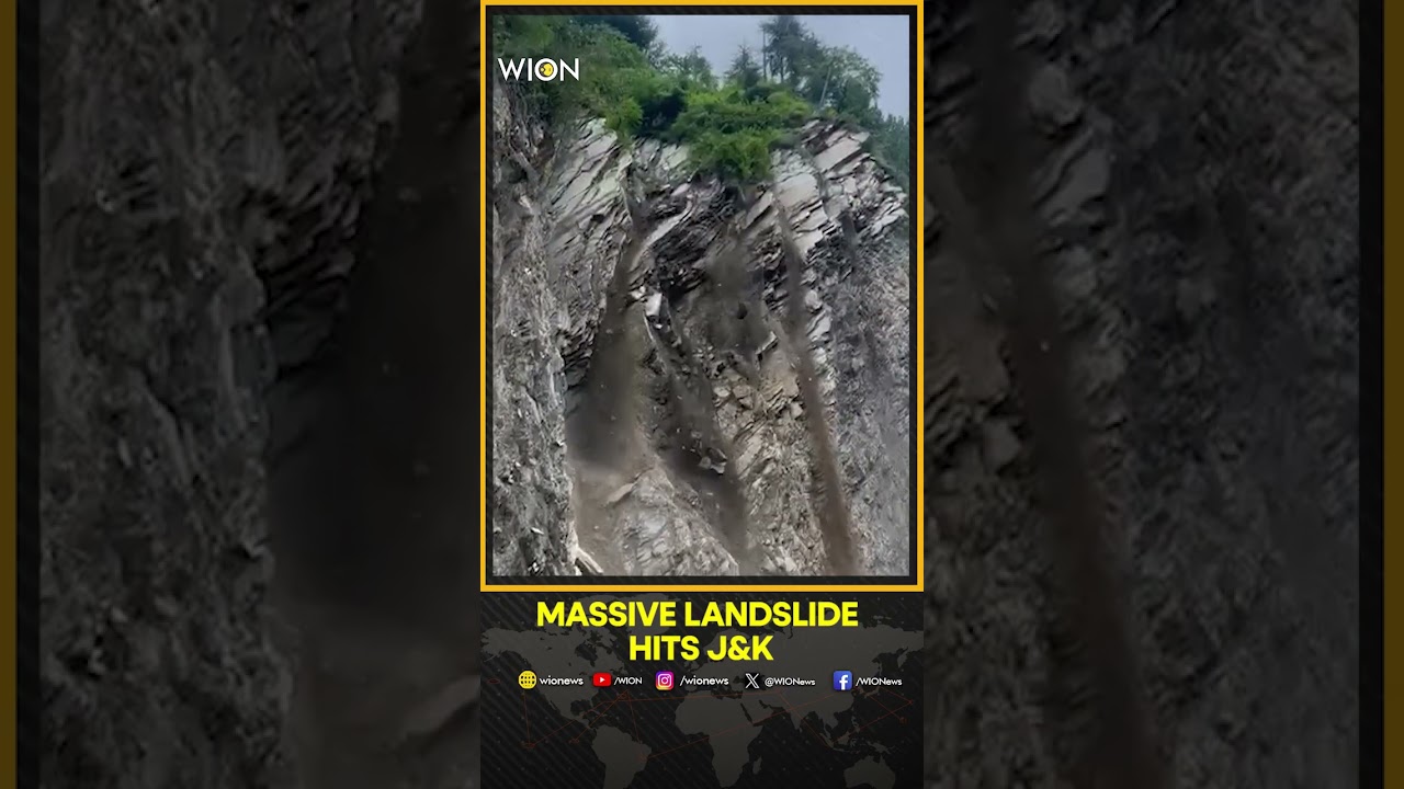 Jammu & Kashmir Landslide: Video Of Landslide In Wagan &nbsp;Banihal On Jammu-Srinagar National Highway