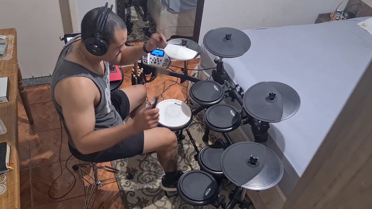 Bon Jovi - Livin' On A Prayer - Drum Cover/ X-pro Ed100 C.ibanez.