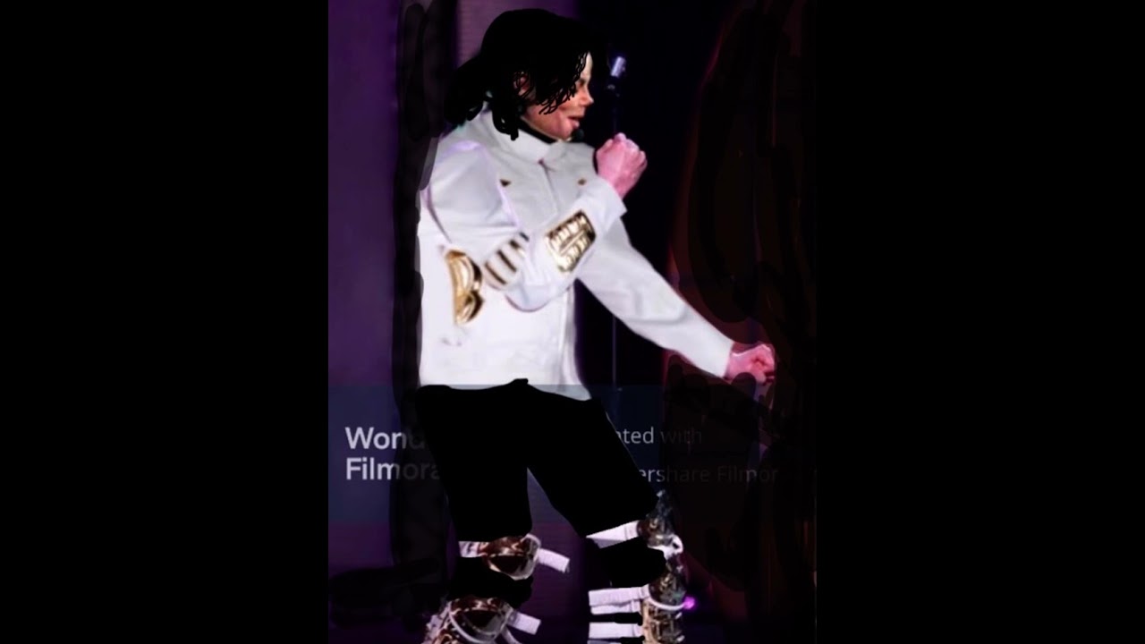 Invincible World Tour 2002 - Wanna Be Starting Sonthin