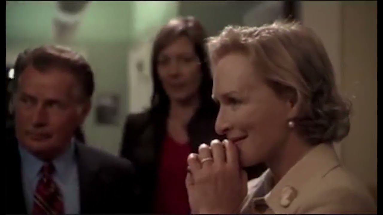 The First Woman in that Chair (Supreme Court Chief Justice) | The West Wing