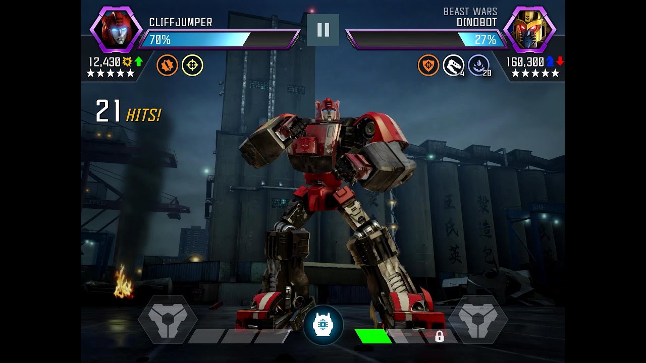 Cliffjumper (R5 F75 S1) vs ROTK Dinobot Transformers: Forged To Fight. PLEASE READ THE DESCRIPTION.