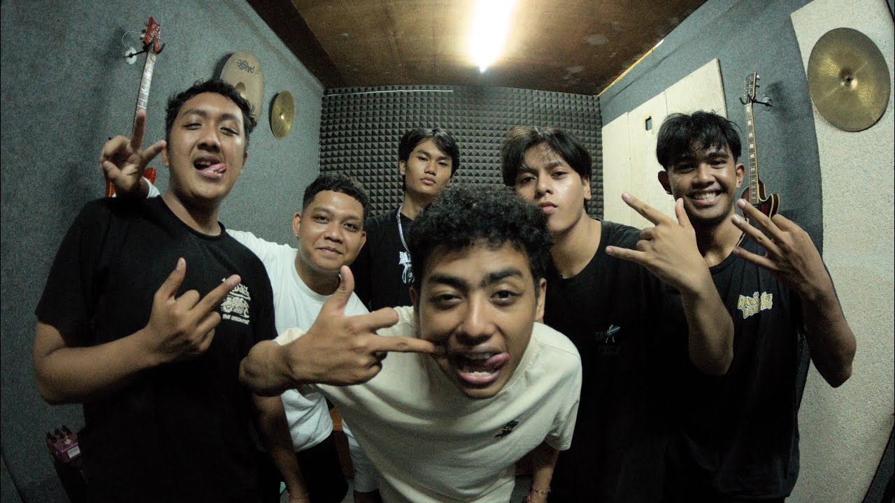 EGO-OVERWAVE MUSIC VIDEO IN STUDIO