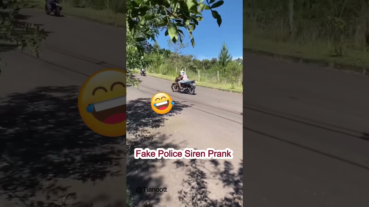 Fake Police Siren Prank!! 😂😂😂😂😂😂 #prank #funny #sirenchallenge #shorts