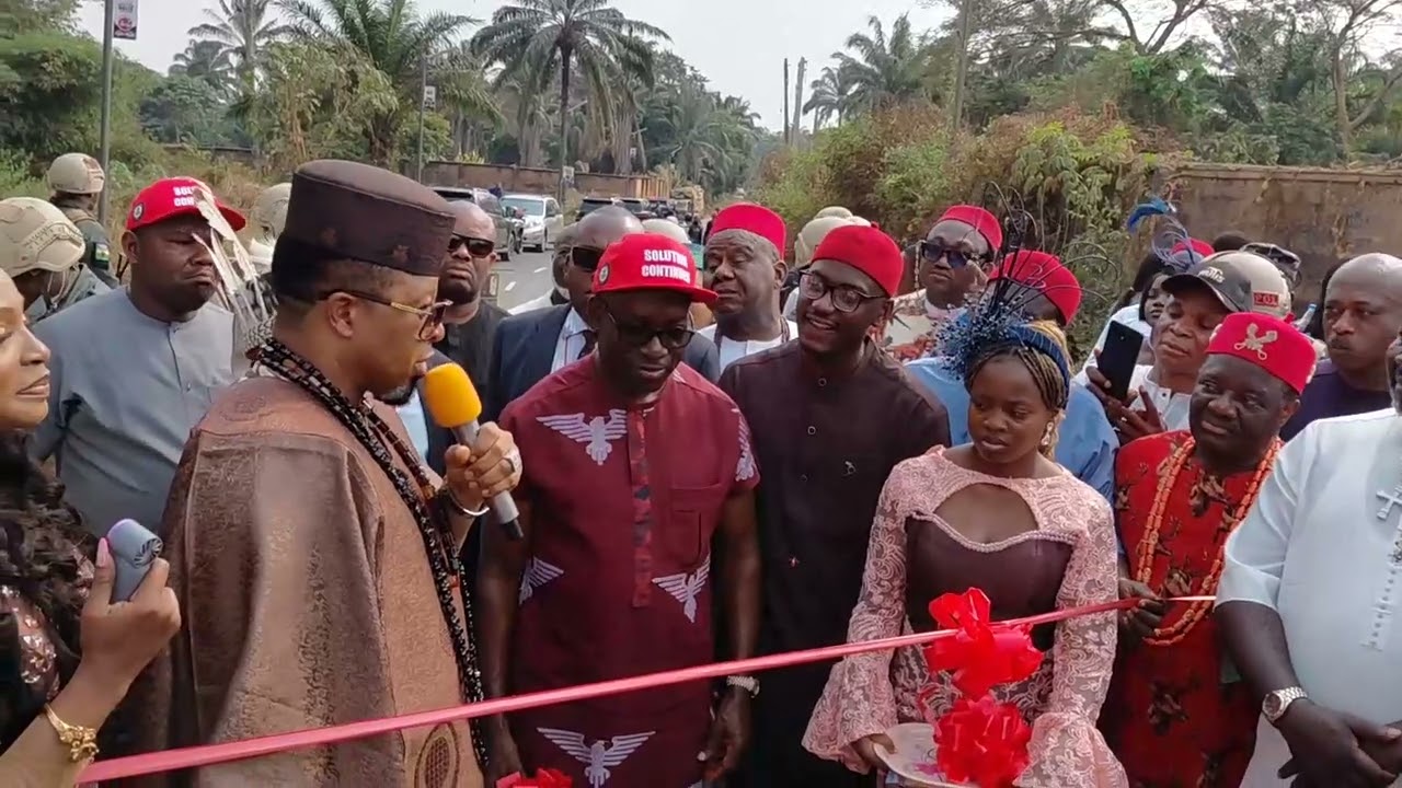 HRM Igwe Chrisbrown Umeh  Igwe Japan  Felicitates with Okwunze Aguata On His Tripple Celebration