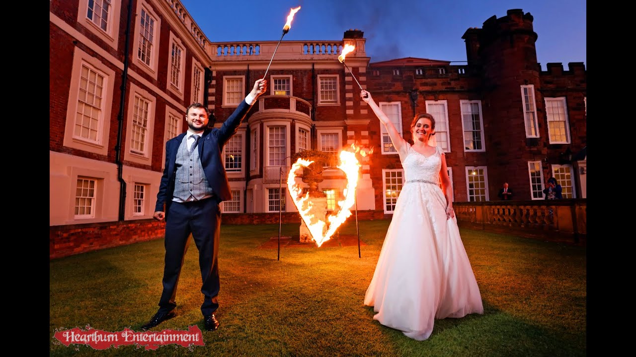 Wedding entertainment ideas | UK wedding entertainment | UK wedding fire show | UK wedding performer
