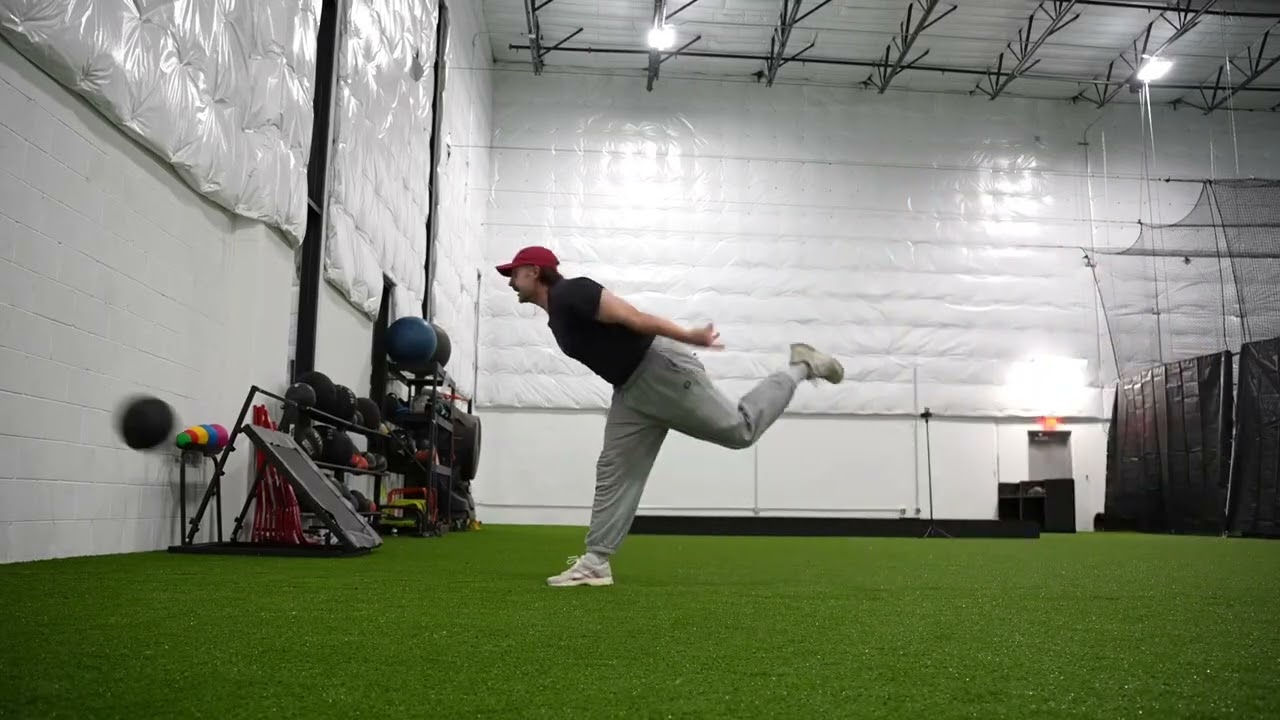 Approach OH Med Ball Throw