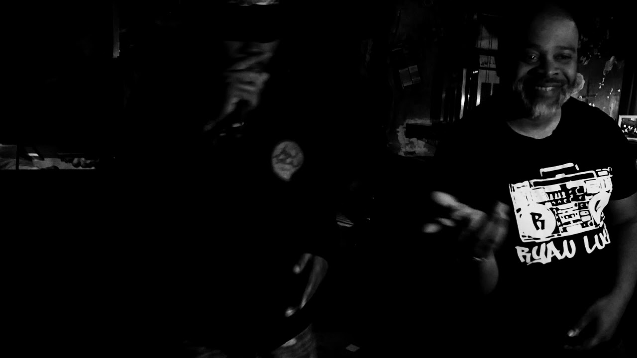 KEV BROWN PRESENTS BEATS 'N STUFF: KENN STARR