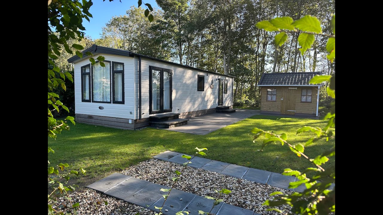 Chalet te koop nr. O-48 op Camping Wite Burch in Bakhuizen, Friesland!