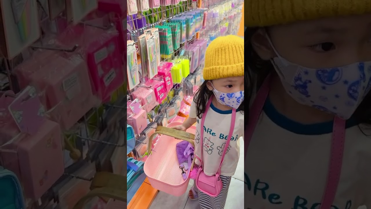 Bà nội dắt Bối đi mua quà sinh nhật nhất Bối luôn 😍