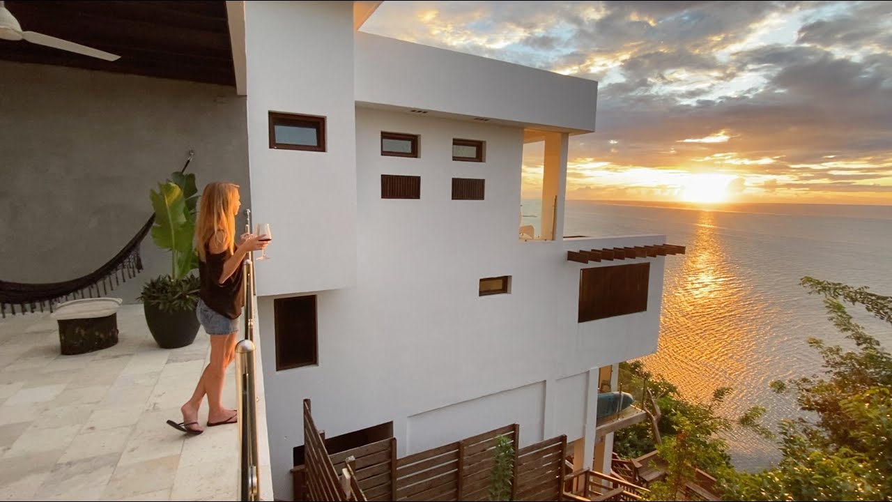 Hidden gem Roatan, Honduras VACATION RENTAL with amazing view and snorkeling!