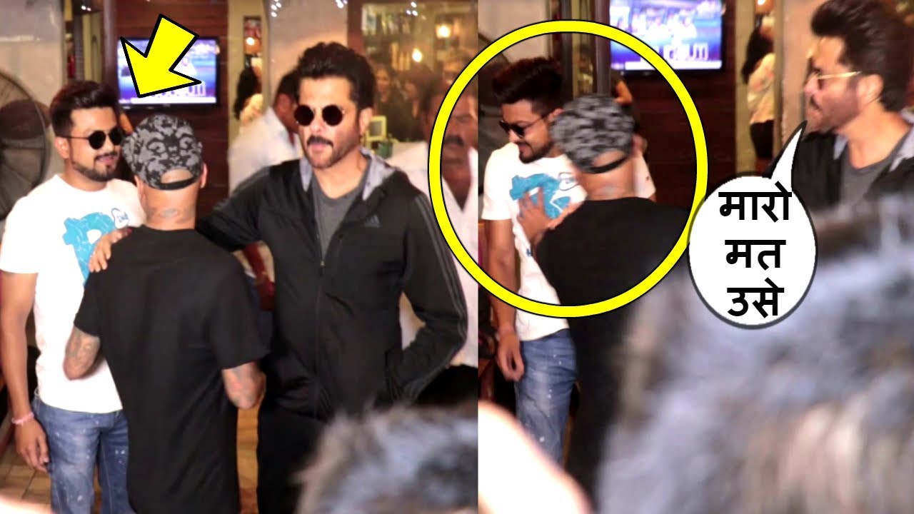 Hair Stylist Aalim Hakim HITS Anil Kapoor's FAN As He Wish Take SELFIE With Him