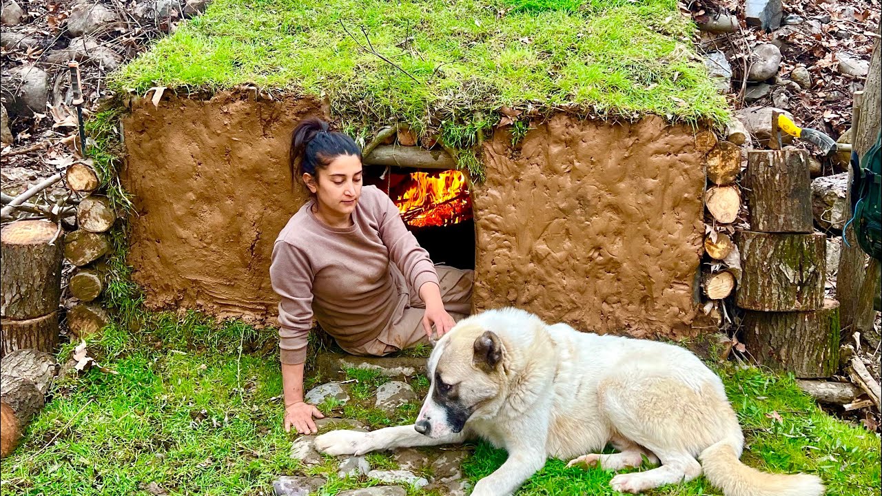 Doğada Şömine Ve Sıcak Ortamlı Barınak / Fireplace and Shelter in a Warm Environment
