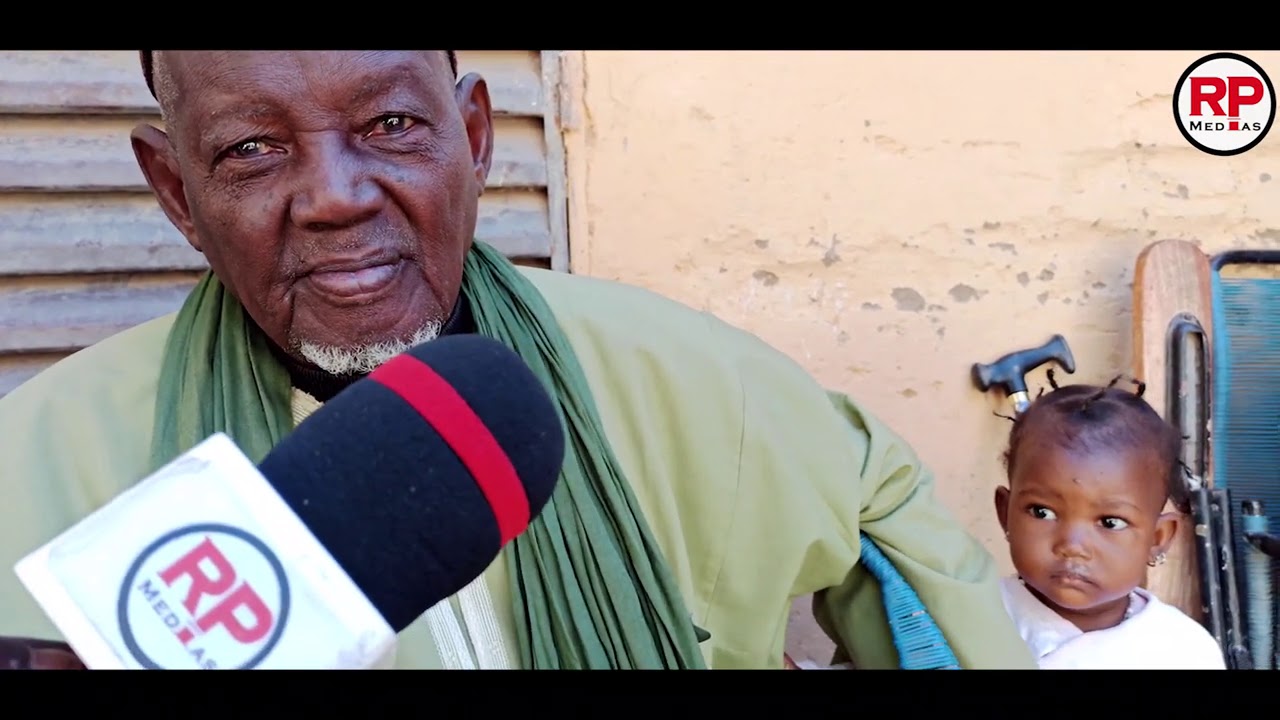 Une journée dans la ville de Mopti avec les proches du président ATT & les artisans du marché Ottawa