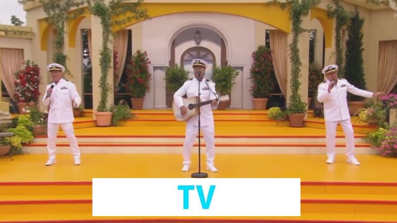 Die Schlagerpiloten - Blue Hawaii | Immer wieder sonntags