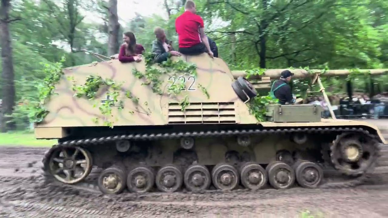 Militracks 2024 Overloon , several vehicles driving by , saturday 25 and sunday 26 .