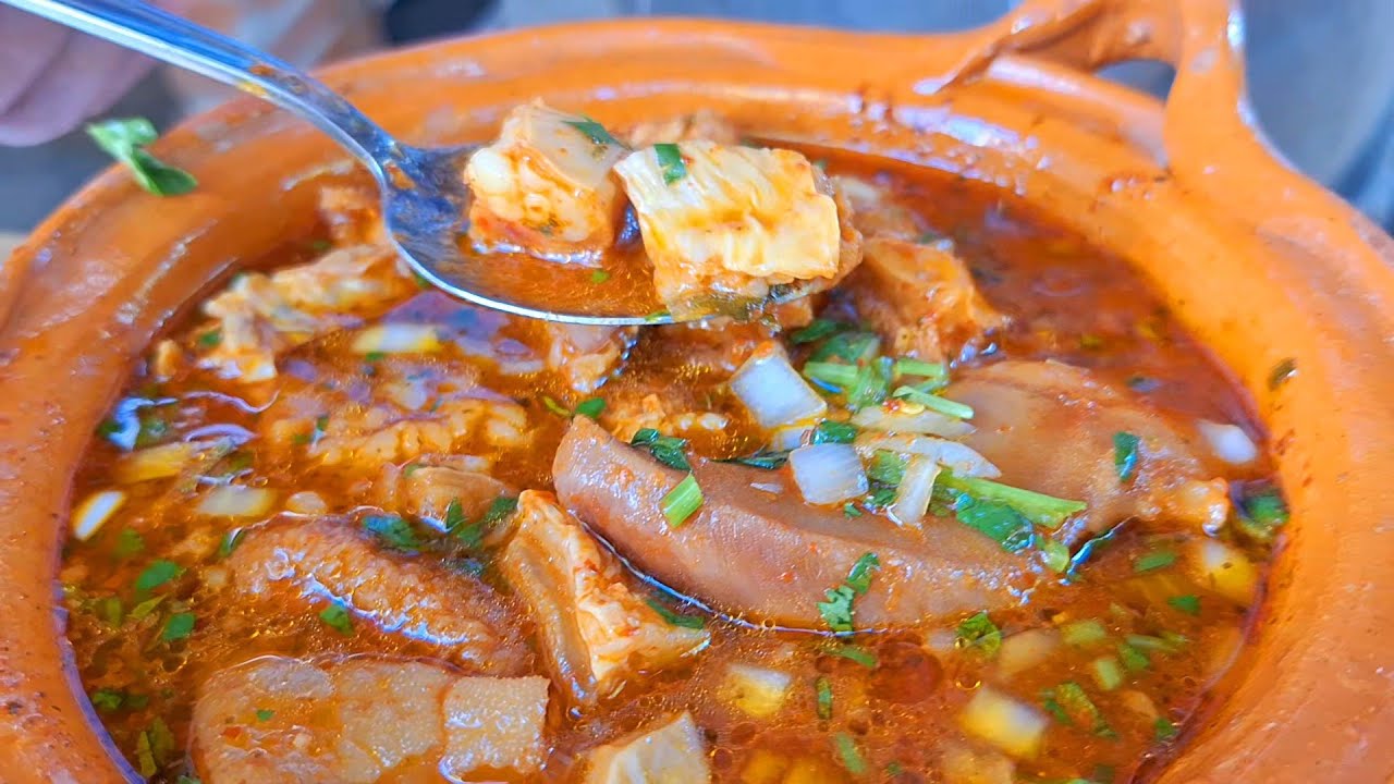 MENUDO ROJO
