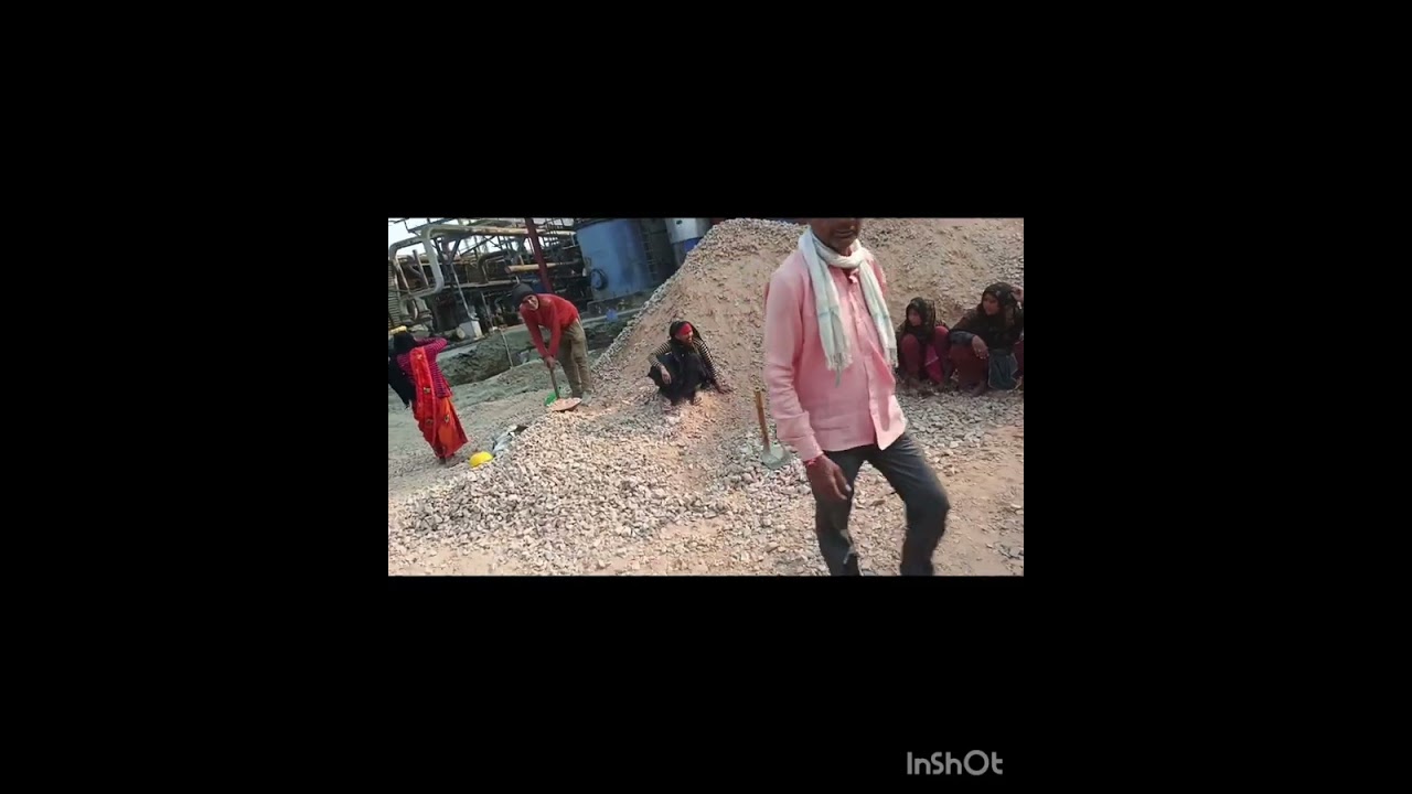 “ज़मीन पर मेहनत, ऊपर मजबूत मकान 💪 | PCC work”@PebOfficialchannel123 @viralhog 