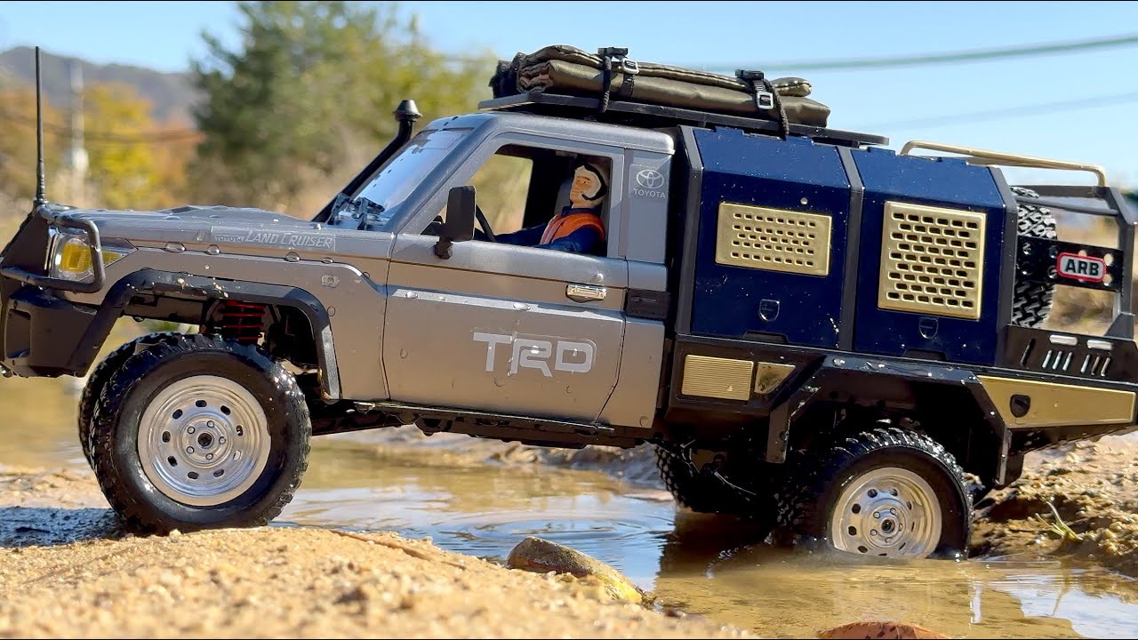 MN82S 1/12 Scale Toyota LandCruiser LC79 offroad ASMR -3