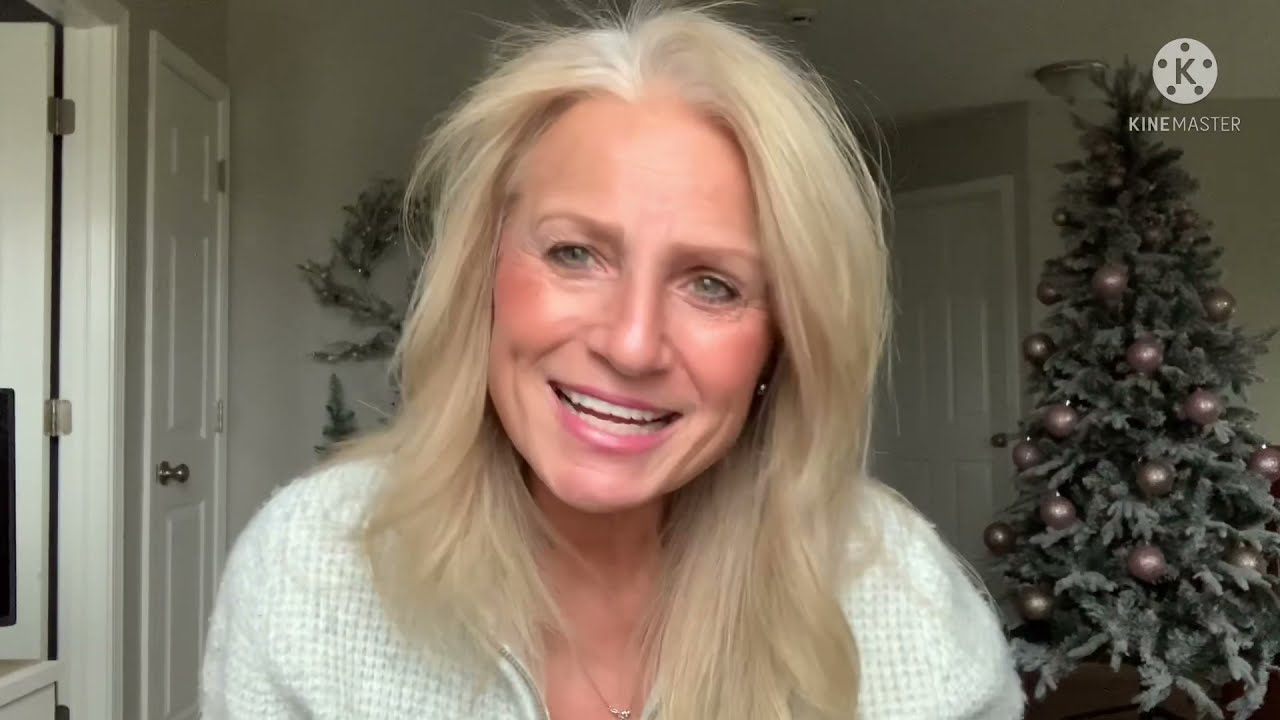 Coach Unboxing: Mollie Tote 25