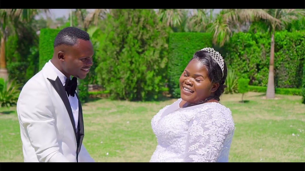 KADANKOWA WEEDING GARDEN TRAILER 