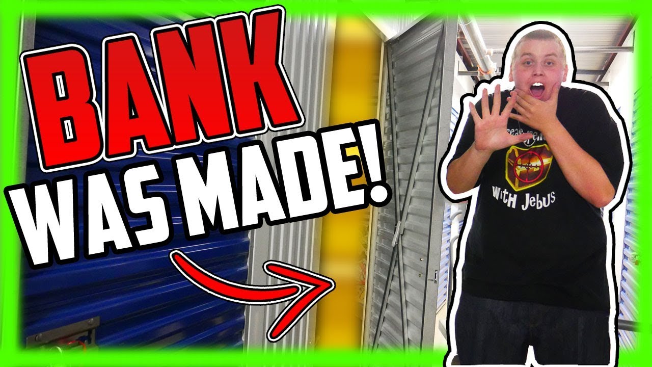 Fashion Model Storage Unit BOUGHT! MADE BANK! I Bought An Abandoned Storage Unit