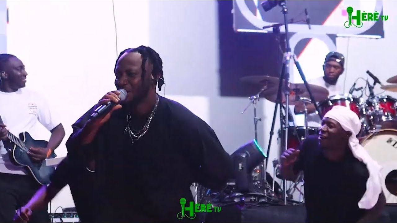 MOMO CHOCO EN LIVE