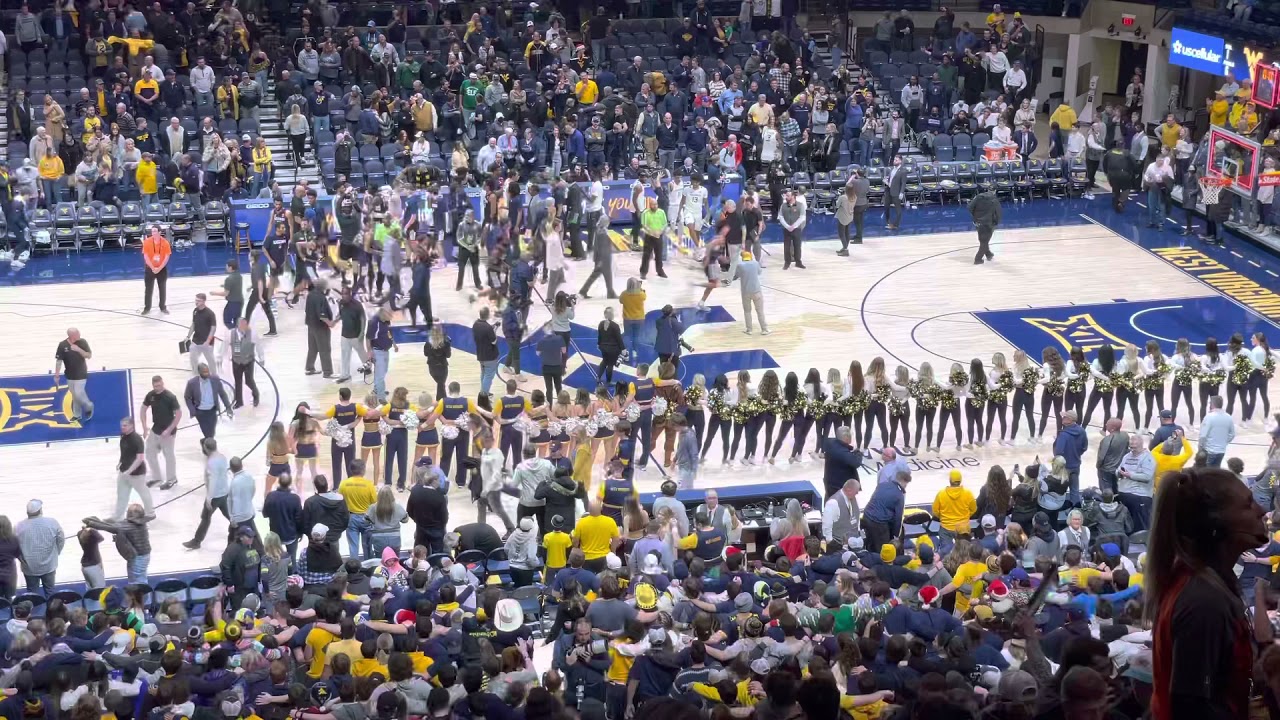 Cue Country Roads after WVU vs UConn basketball