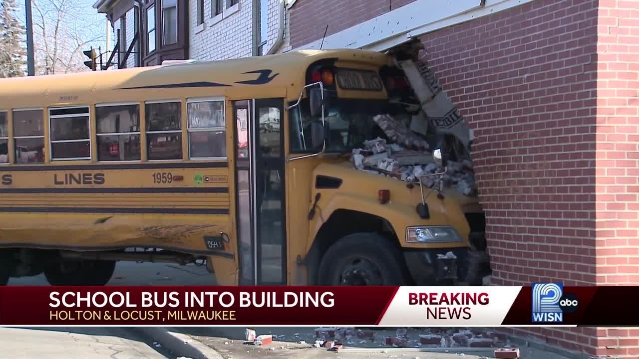 School bus slams into building in Milwaukee