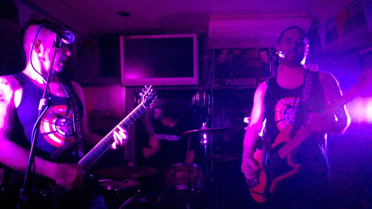Distorsión - Buen Speed + Niño Pijo