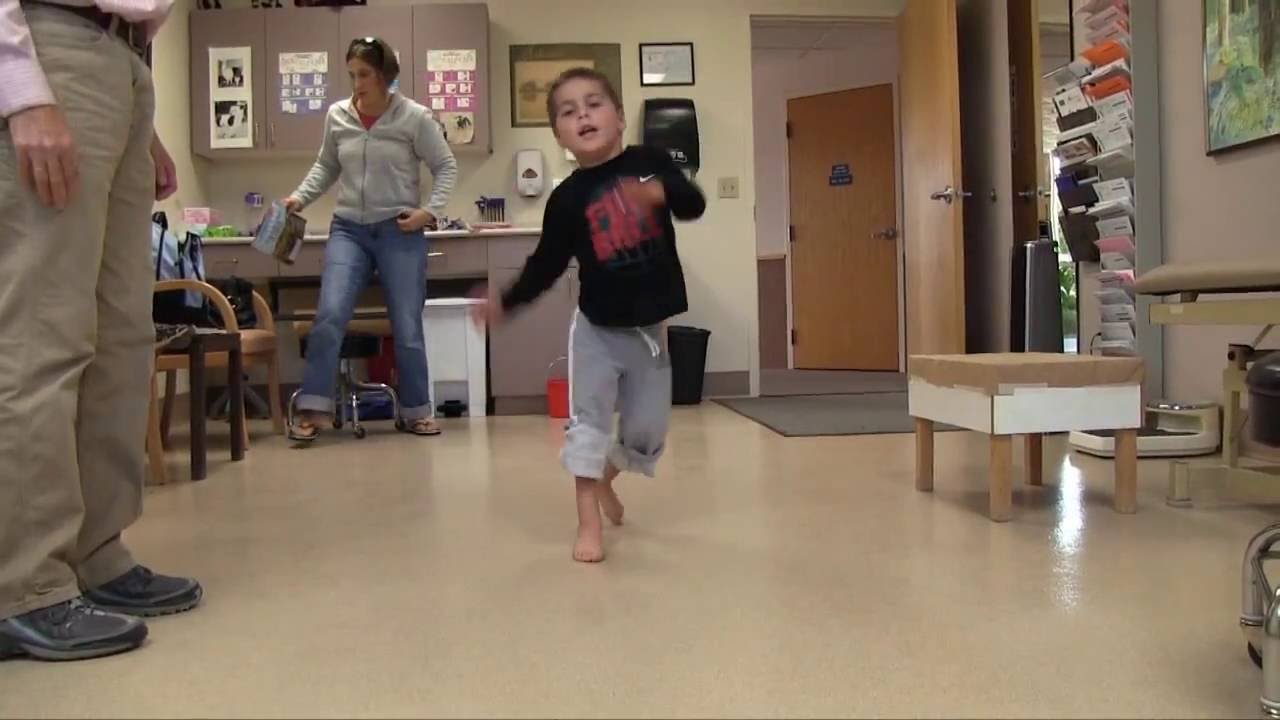 4-year-old boy with excess dorsiflexion | DAFO FA | Cascade Dafo