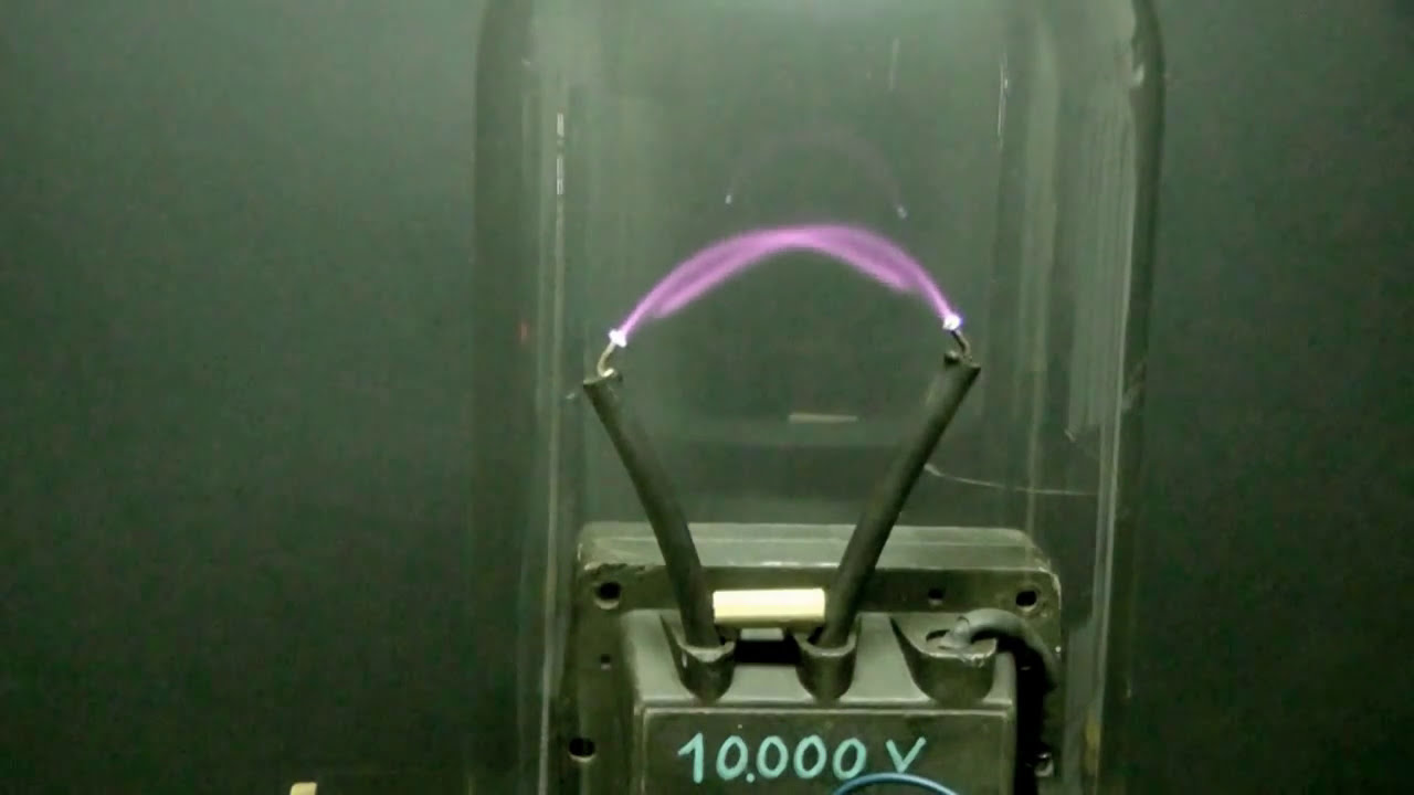 HV voltaic arc in vacuum chamber Test