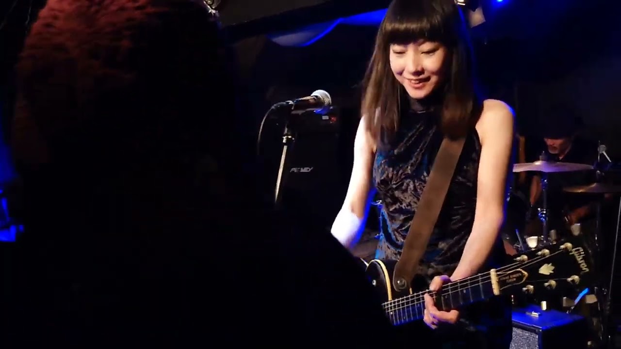 THE　TUESDAY（山口）LIVE！西持田屋根裏新聞