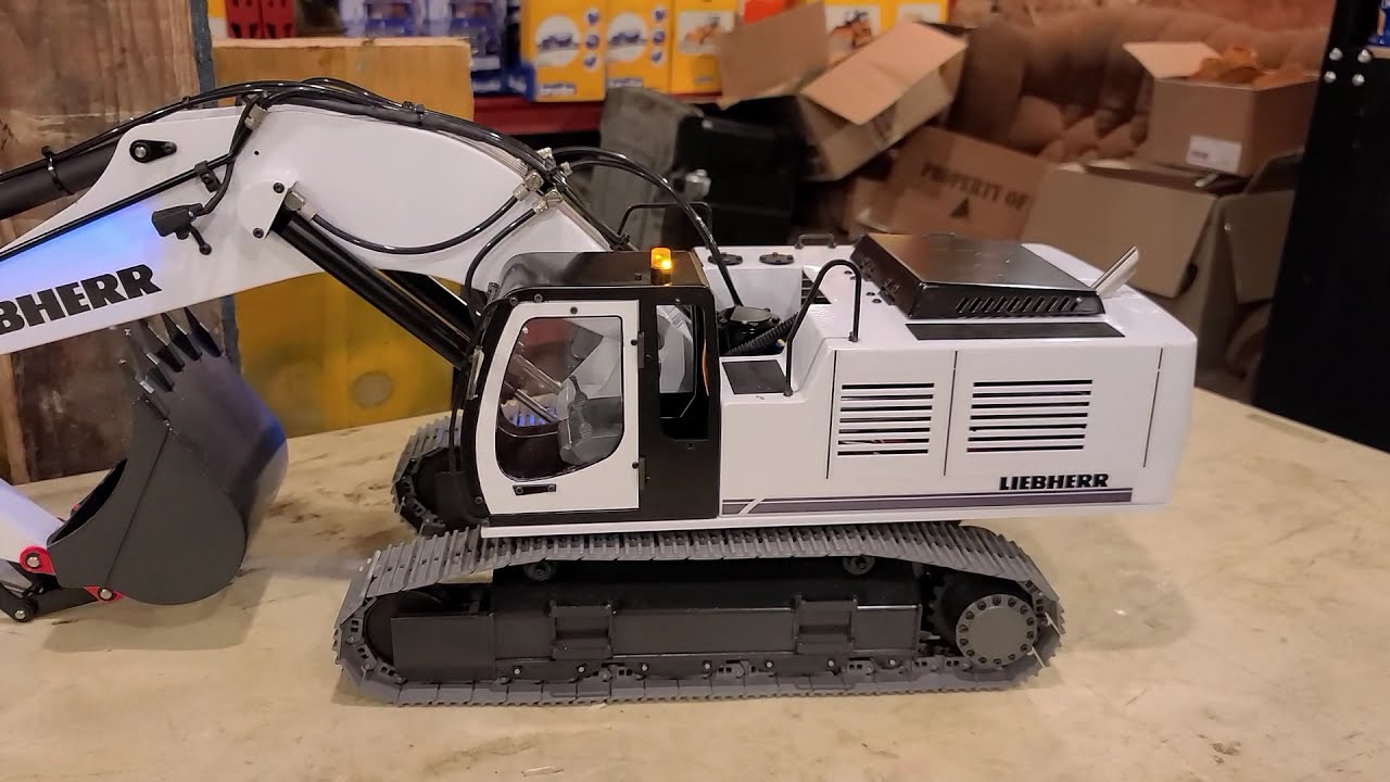 1/12  Liebherr 954 RC Hydraulic Excavator Short Run Video