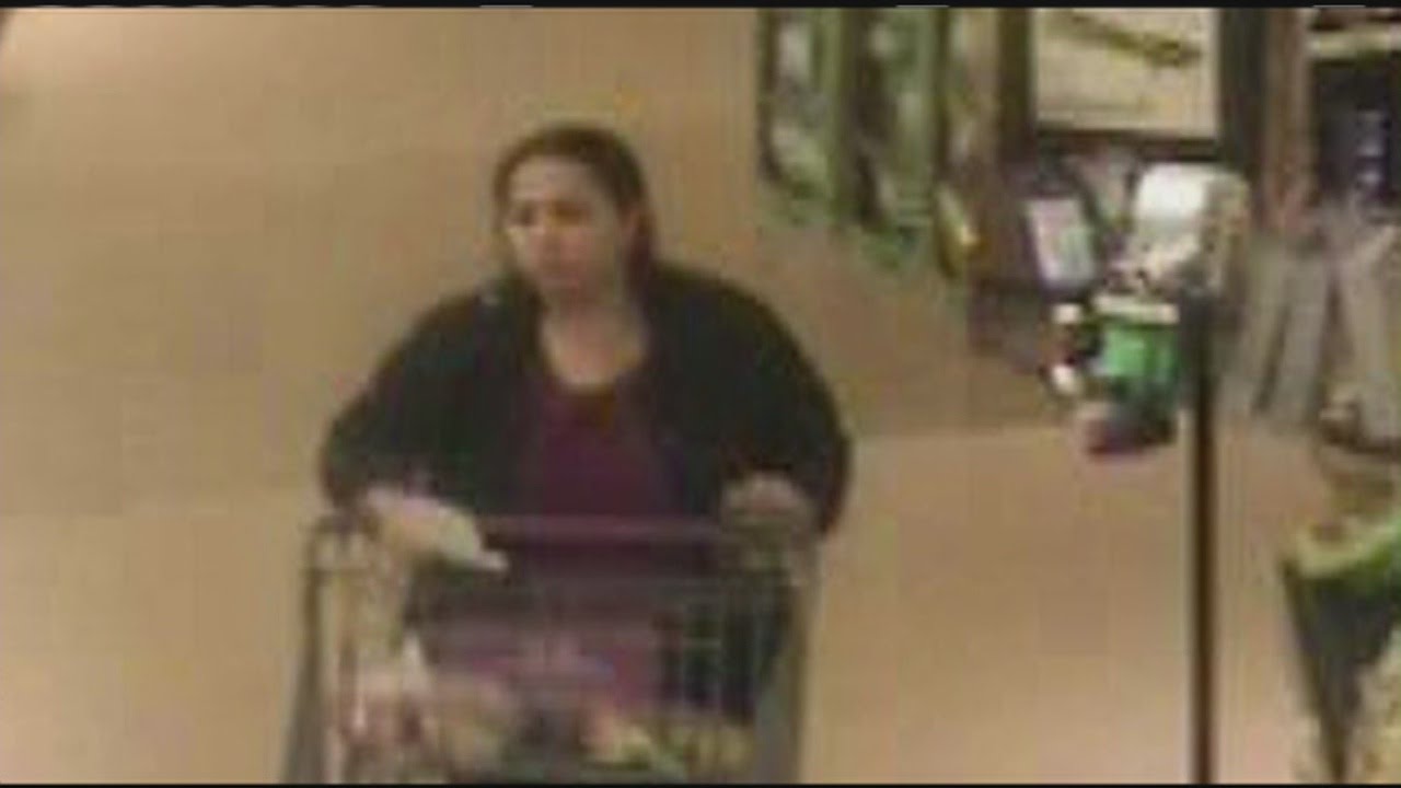 Springfield Police: Woman stole $500 from wallet at Stop & Shop