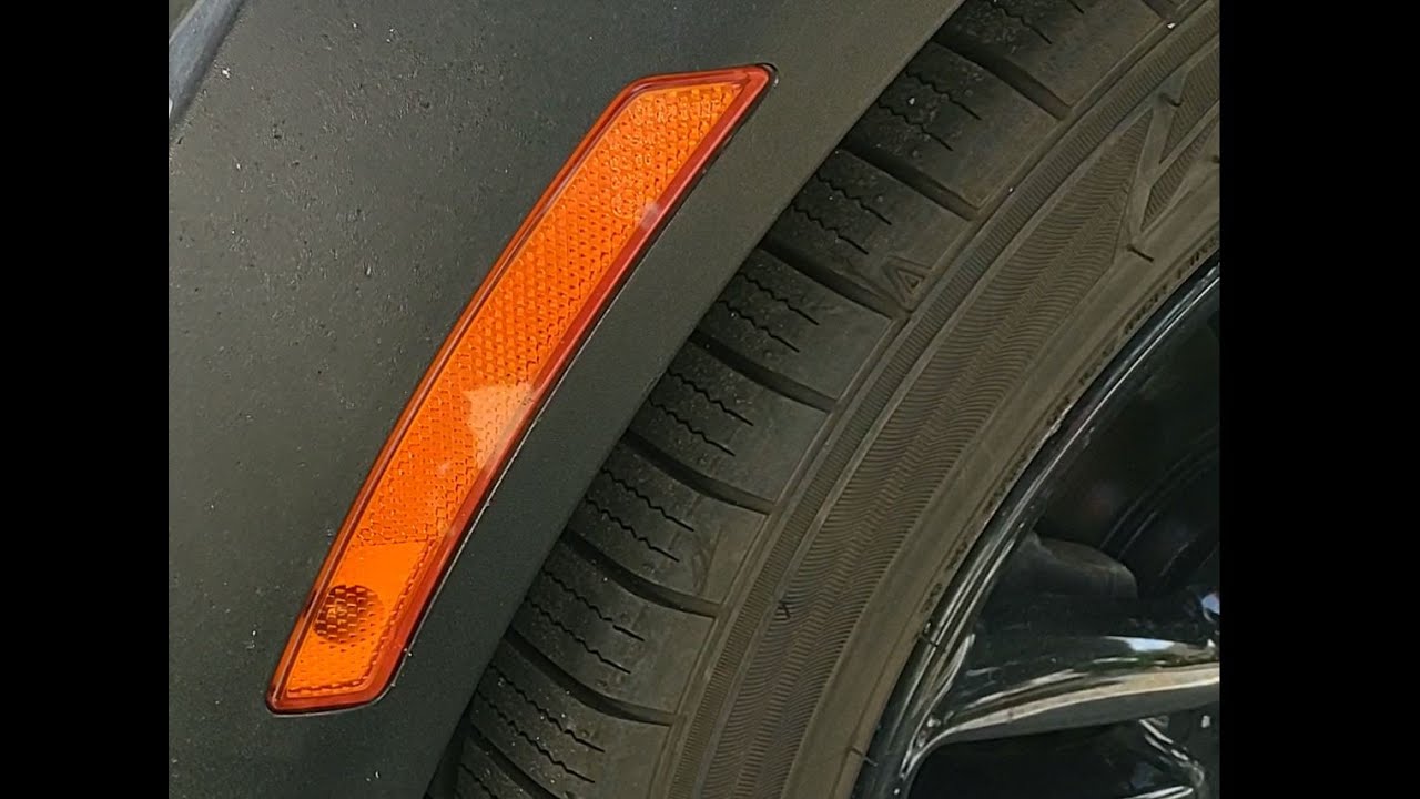 Easiest Mini Cooper R56 Side Marker Light Bulb Replacement