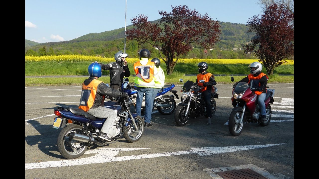 Zkouška motocykl 2016 Autoškola Trhlík - Nesestříhaná ukázka