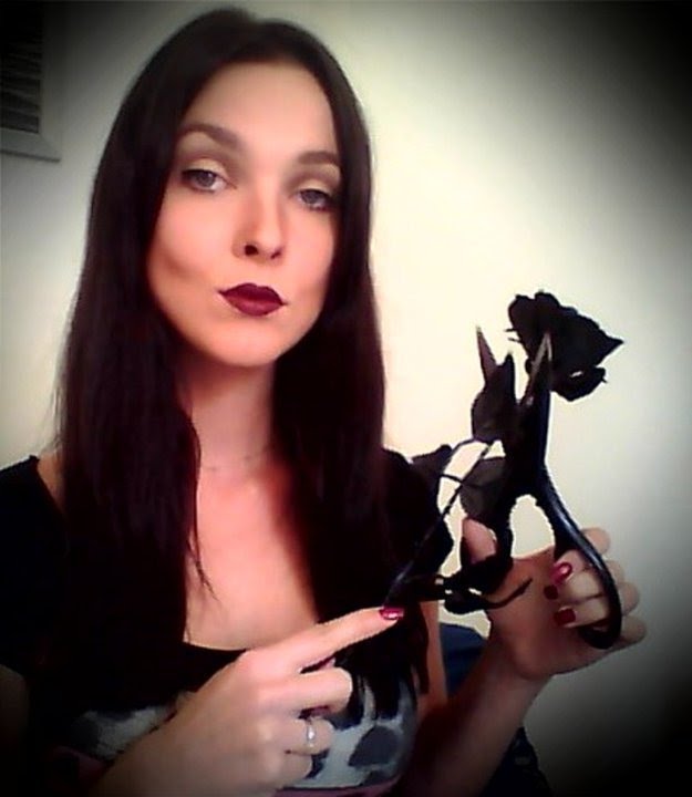 Morticia Addams Make-Up Tutorial