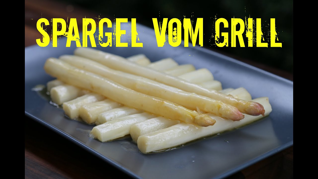 Weisser Spargel vom Grill mit Butter und Zitrone