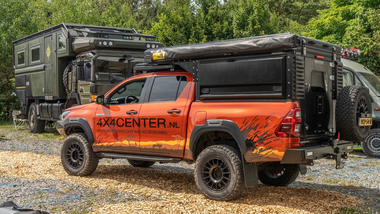 Abenteur & Allrad в Германии совместно с ROAM Overlanding, Bushtech Canopies и 4x4 Center Netherl...