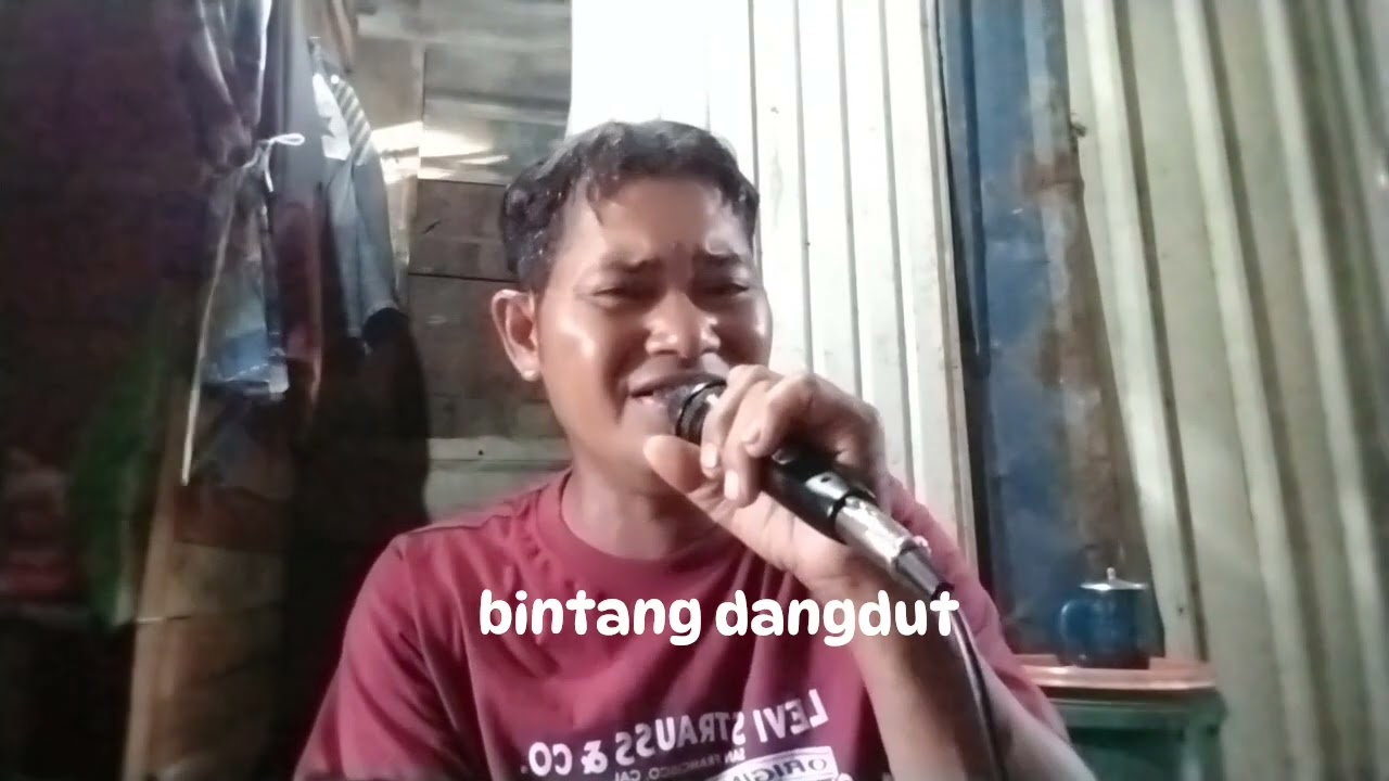 Bertaruh rindu. Siti KDI. Karaoke vocal bintang dangdut 