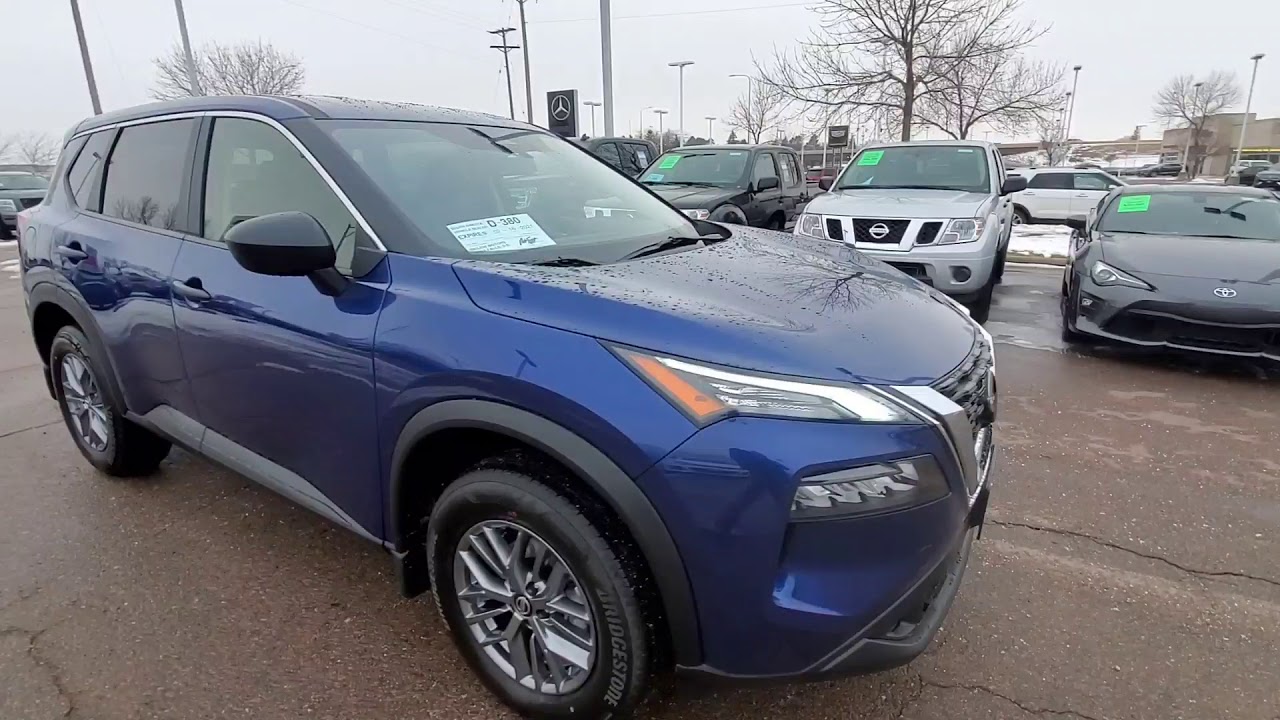 2021 Nissan Rogue S AWD Walk Around