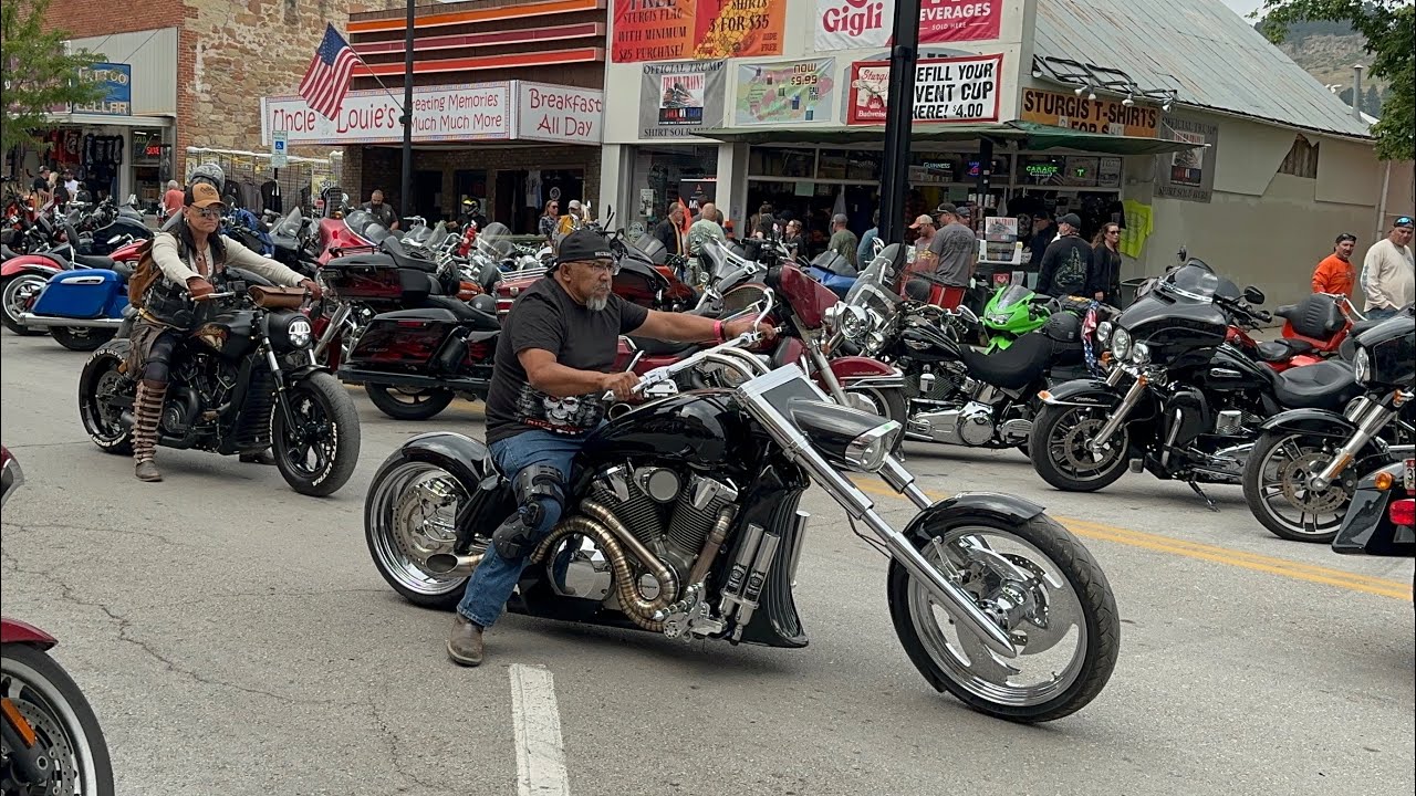 Sturgis 2024: Amazing Motorcycle Parade on Junction Ave And some of the vendors at Sturgis!