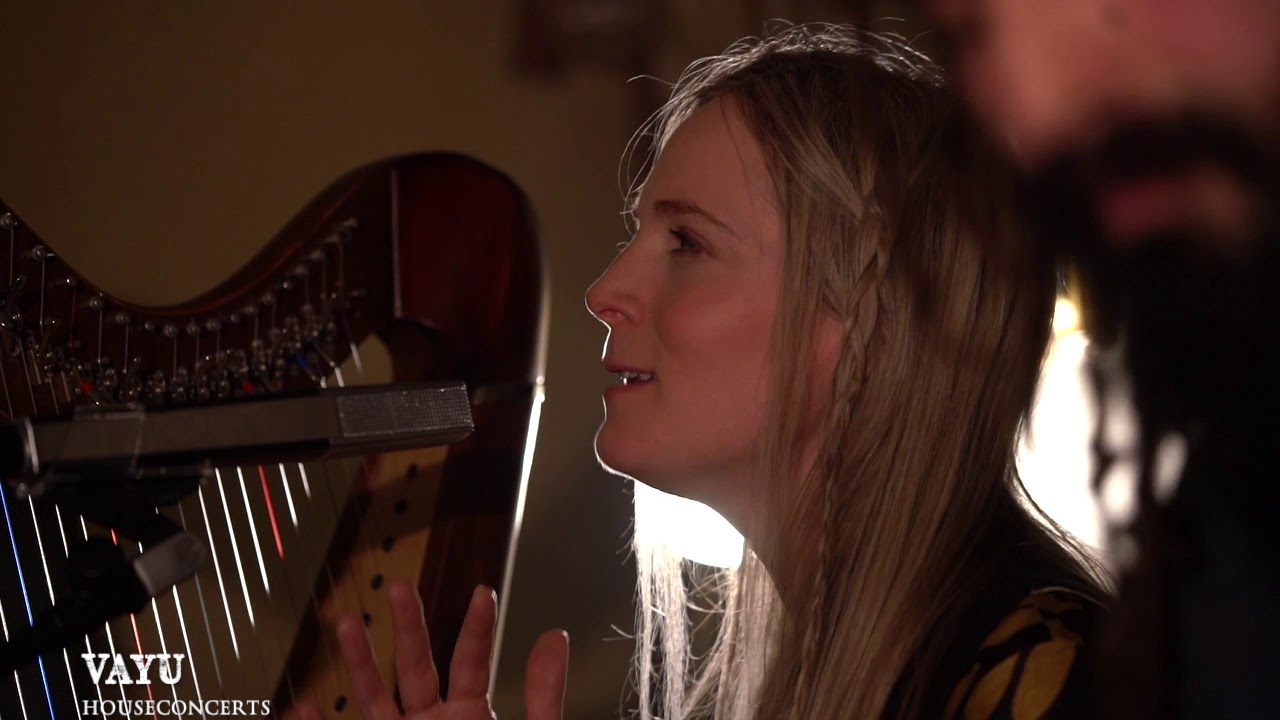 Hattie Webb & Andrea Resce - A Thousand Years (Sting) - Vayu HouseConcerts   3/1/2020