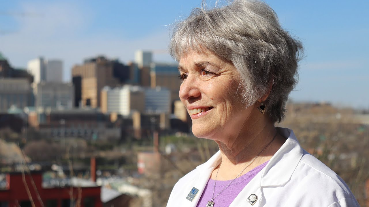 Nursing Alumna Pays It Forward Through Scholarship