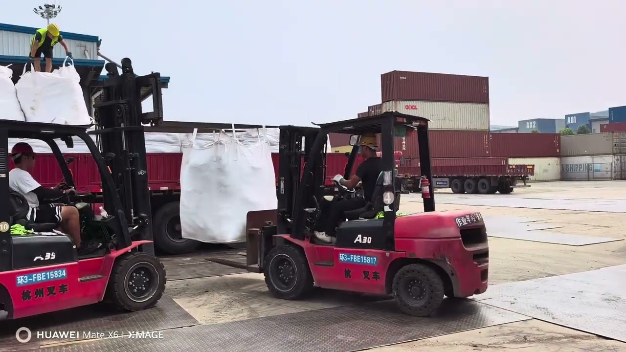 9.5 kg bags of automotive-grade urea were exported to Japan.