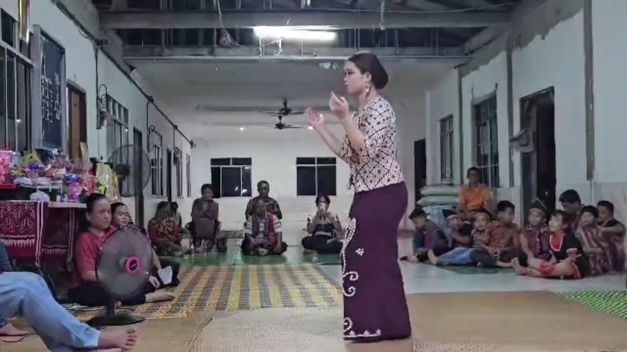 Aktiviti Sambutan Tahun Baru, Ngajat, Poco-poco ( Pasai Siong )
