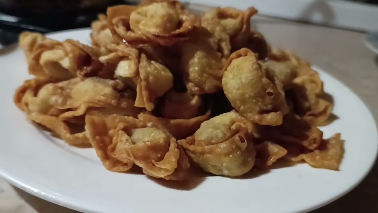 Приготовила варёные и жареные пельмени