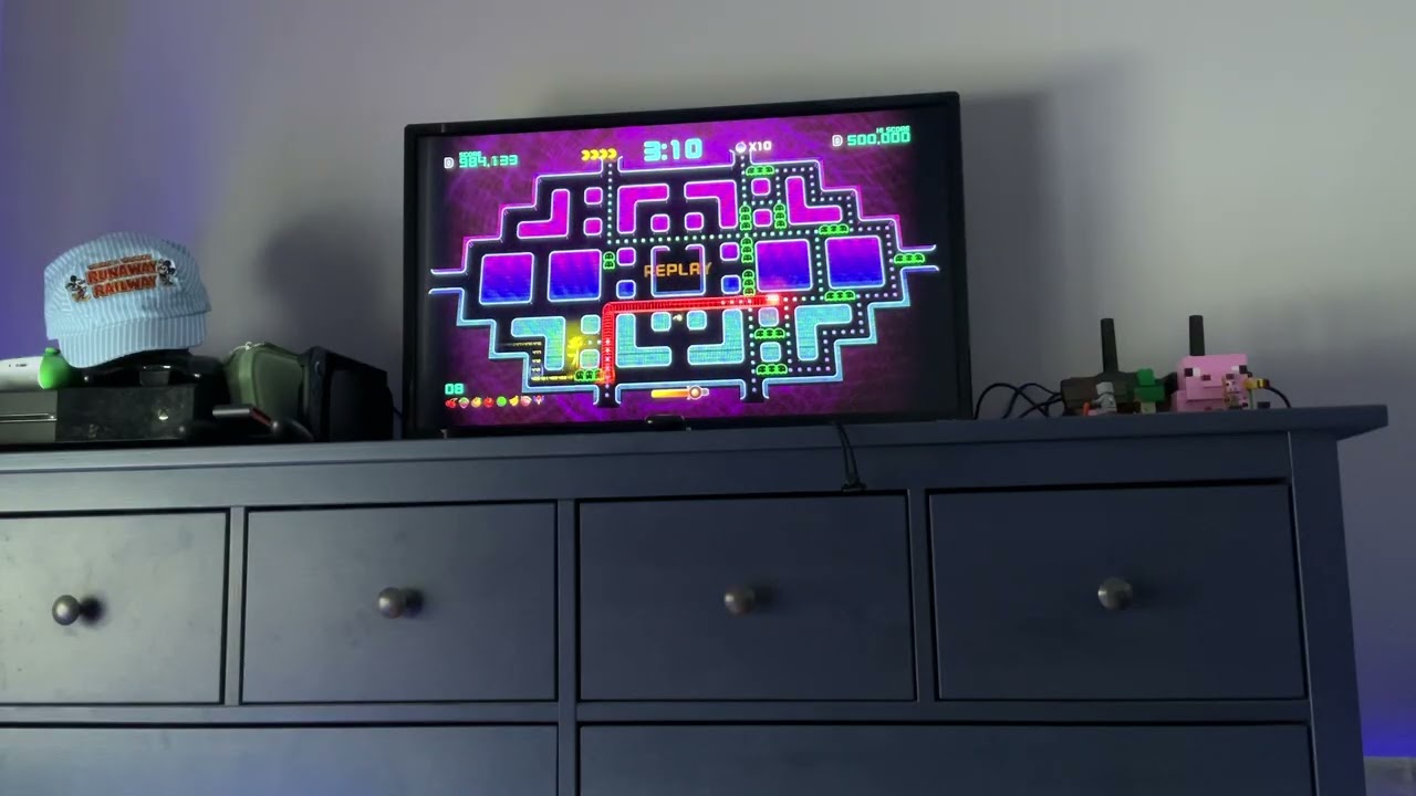 Pac-Man Championship Edition 2 | Hexagon: Single Train, Scored 4,434,855 (Switch)