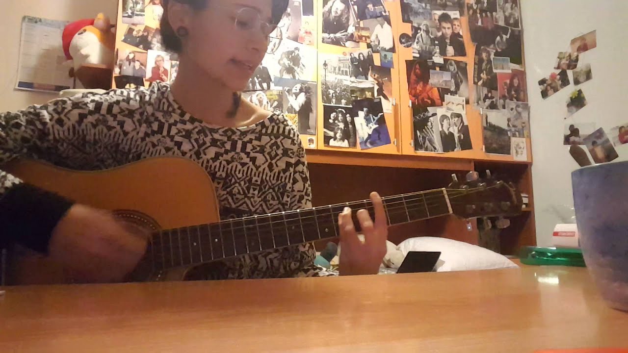 Un fiore per coltello - L'officina della camomilla (Cover)