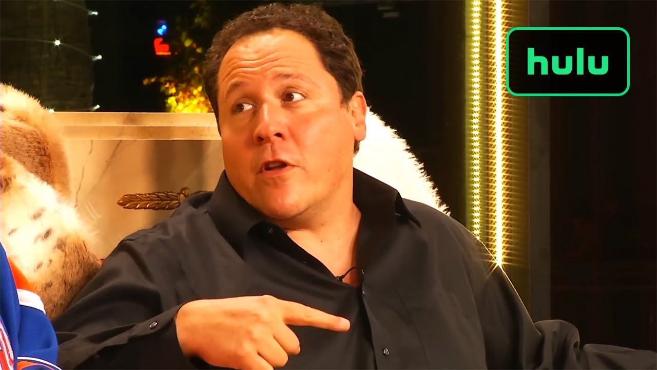 Spoilers with Kevin Smith: Interview with Jon Favreau | Hulu